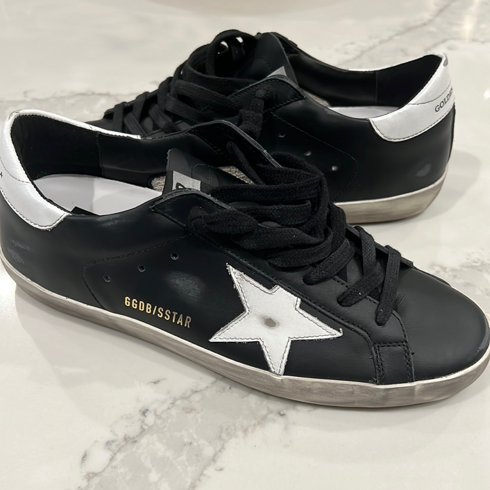 Women’s Golden Goose Sneaker 39/US9 EUC, worn ONCE!